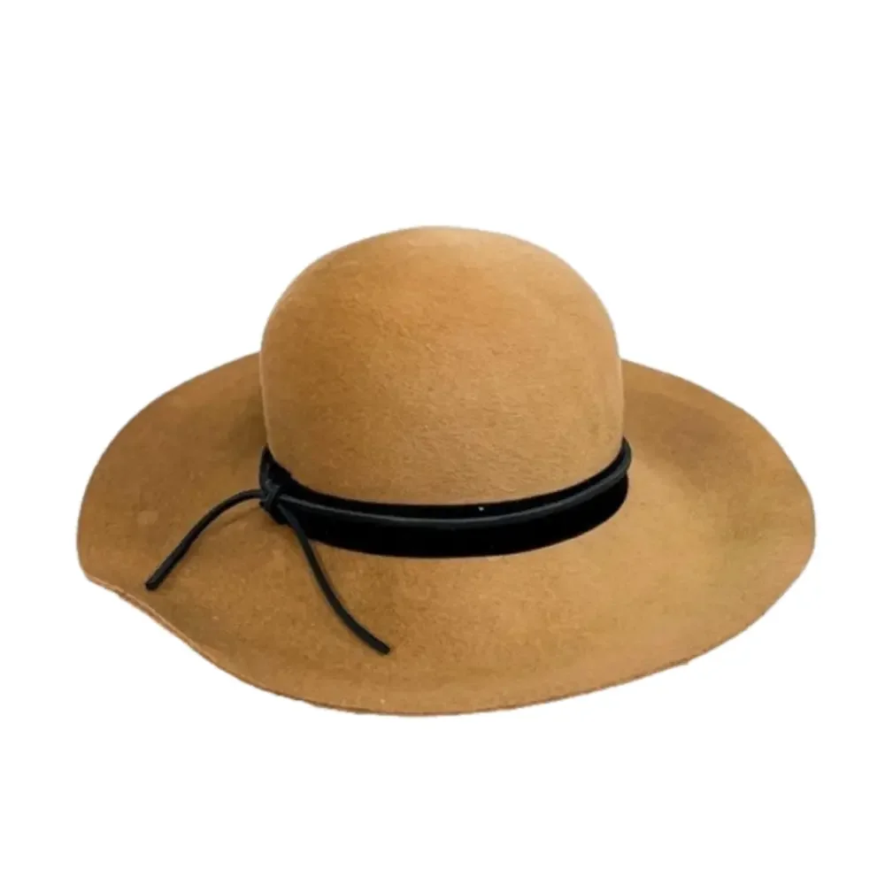Rag & BONE New York Tan / Black Cloche Wool Hat